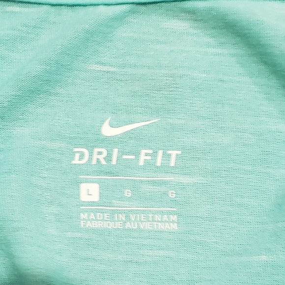 Nike Dry Fit Tank - Picture 2 of 4